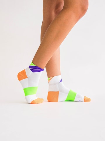 INCYLENCE Athletic Socks 'LADDERS SHORT' in White
