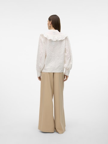 Chemisier VERO MODA en blanc