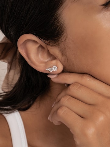 Boucles d'oreilles 'Petal Drape Climber' Hey Happiness en argent : devant