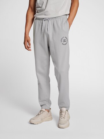 Hummel Tapered Workout Pants in Grey: front
