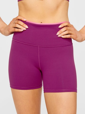 Fabletics Skinny Shorts in Pink: Vorderseite
