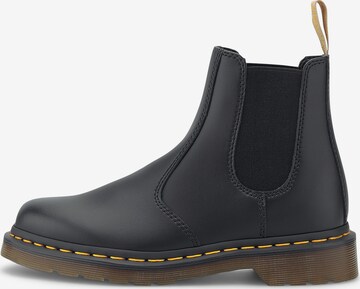 Boots chelsea di Dr. Martens in nero: frontale