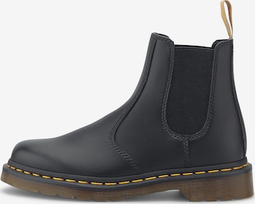 Dr. Martens Μπότες chelsea σε μαύρο: μπροστά