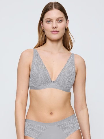TRIUMPH Triangle Bra ' Aura Spotlight ' in Grey: front