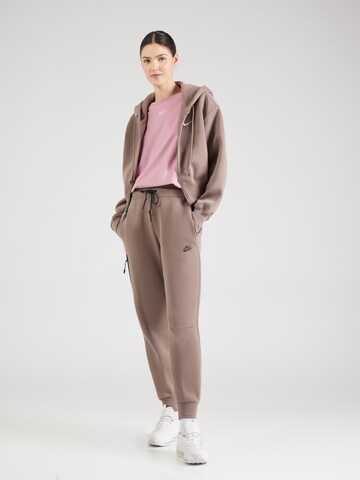 Nike Sportswear Μπλουζάκι 'Essentials' σε ροζ
