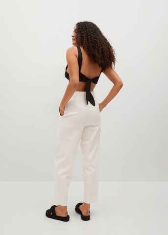 Regular Pantalon cargo 'Blanca' MANGO en beige