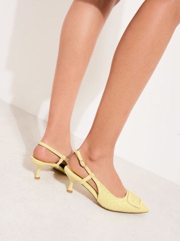 Friends Like These Sling körömcipők - sárga
