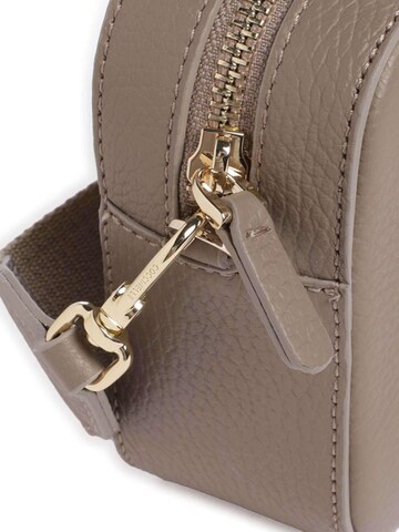 Coccinelle - Bolso de hombro 'Tebe Mini Bag Grained Leather 19x13x6 cm' en gris