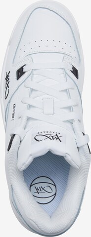 Sneaker bassa di K1X in bianco