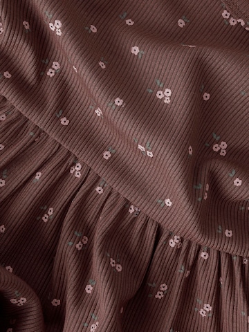 NAME IT - Vestido en marrón