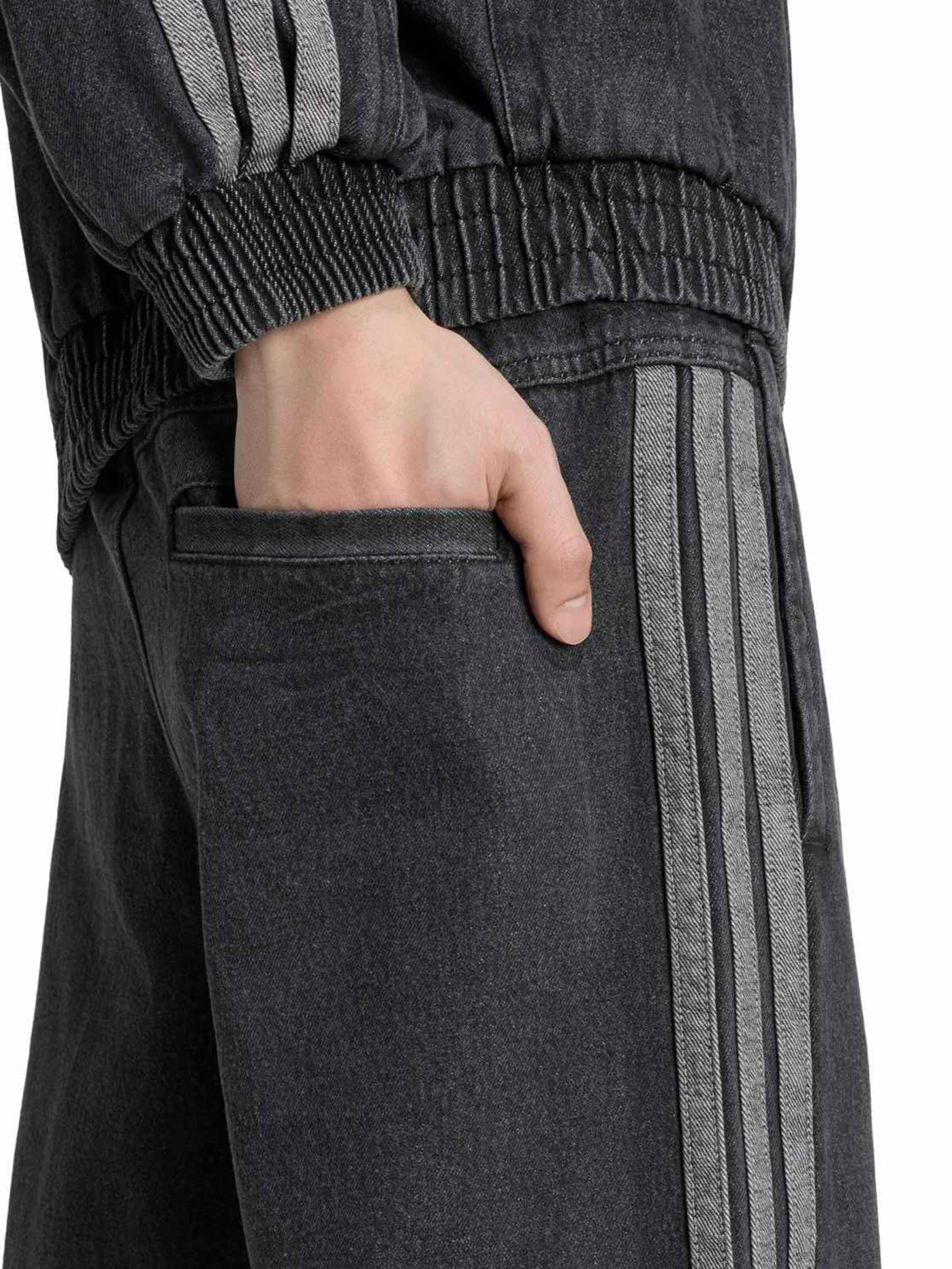 ADIDAS SPORTSWEAR regular Παντελόνι φόρμας σε μαύρο
