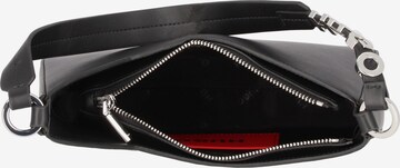 HUGO Red Schultertasche 'Mel' in Schwarz