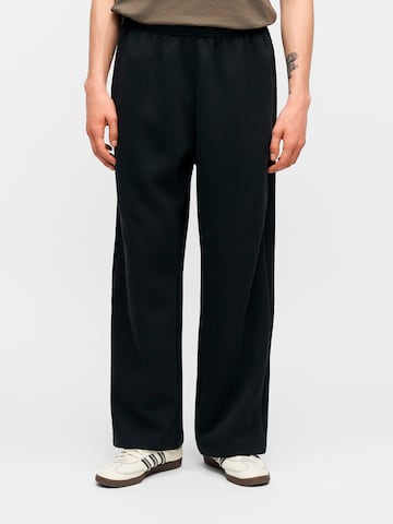 Wide Leg Pantalon 'Teamgeist 26' ADIDAS ORIGINALS en noir : devant