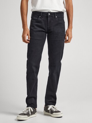 Coupe slim Jean 'HATCH' Pepe Jeans en noir : devant