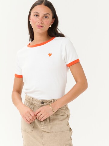 Kaffe - Camiseta 'KAlilian' en blanco: frente