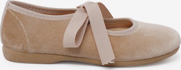 Pisamonas Halbschuh in Beige: Vorderseite