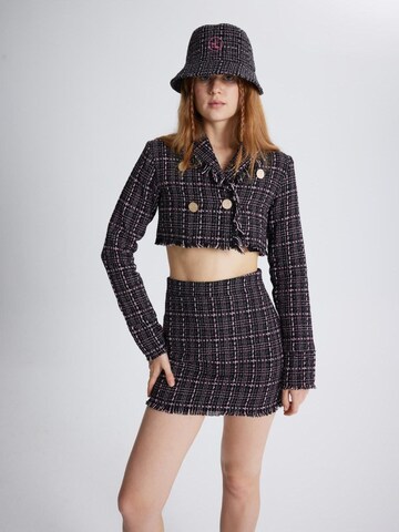 HOLLY LOLLY Between-season jacket in Black: front