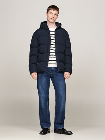 TOMMY HILFIGER Jacke in Blau