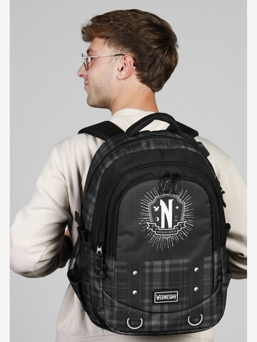 Wednesday Backpack 'Chains-Plus' in Black
