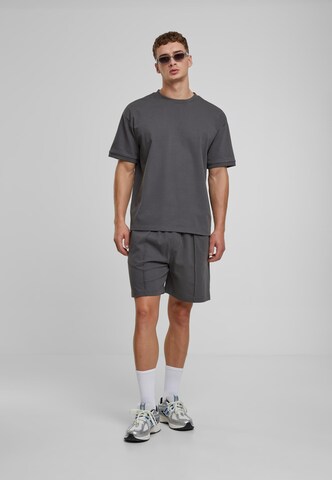 Urban Classics Loose fit Trousers in Grey