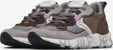 Voile blanche Platform trainers 'CLUB01.' in Grey: front