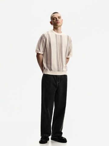 Bershka Shirt in Beige