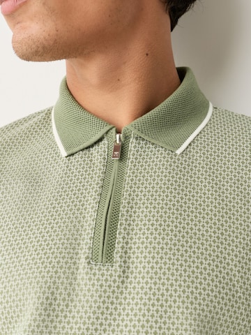 T-Shirt Next en vert