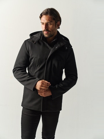 KOROSHI - Chaqueta de entretiempo en negro