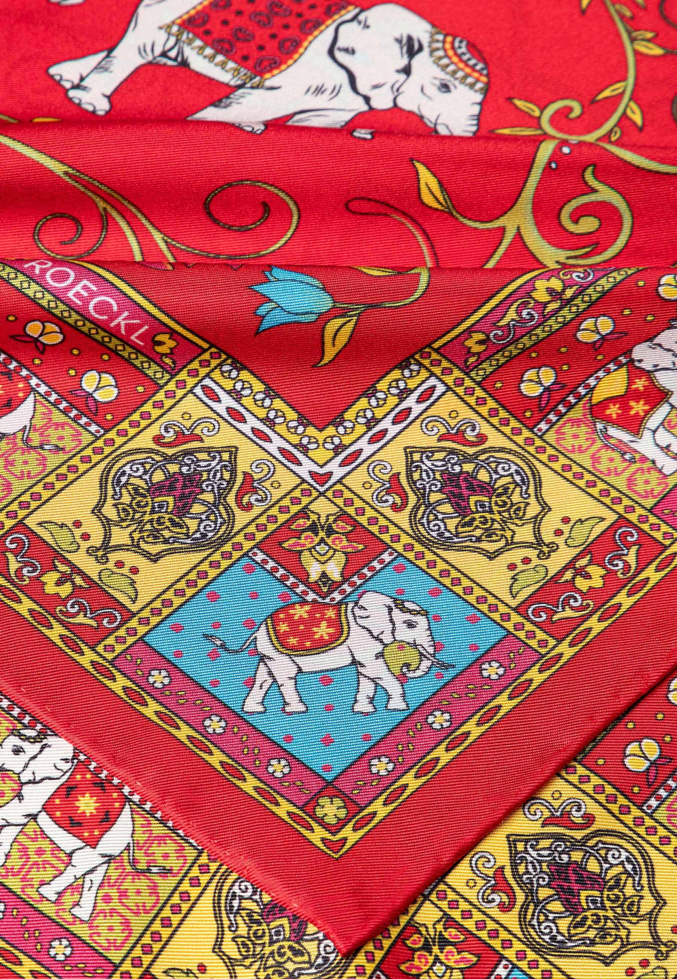 Roeckl Doek 'LUCKY ELEPHANT NICKY' in Rood