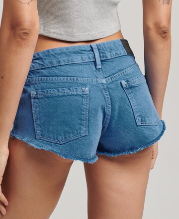 Superdry Slimfit Shorts in Blau