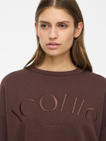VILA Sweatshirt 'VIREFLECT' in Braun