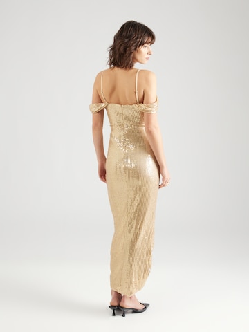 TFNC - Vestido de gala 'SECCA' en oro