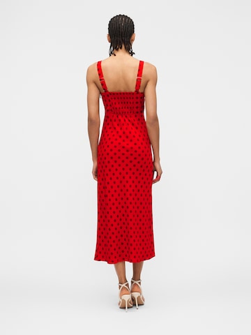 Abercrombie & Fitch - Vestido en rojo