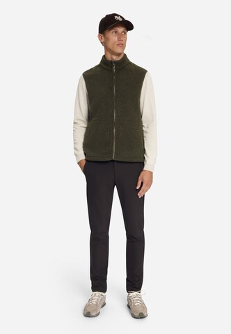 No Excess Vest in Green