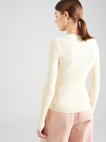 Gina Tricot Sweater in Yellow