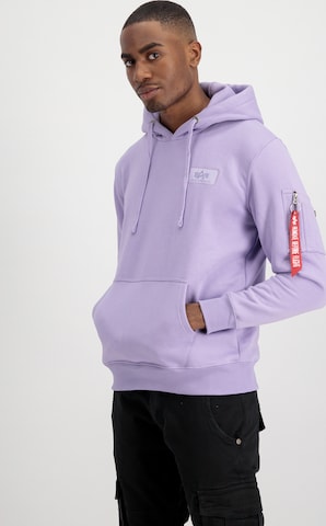 ALPHA INDUSTRIES Sweatshirt in Lila