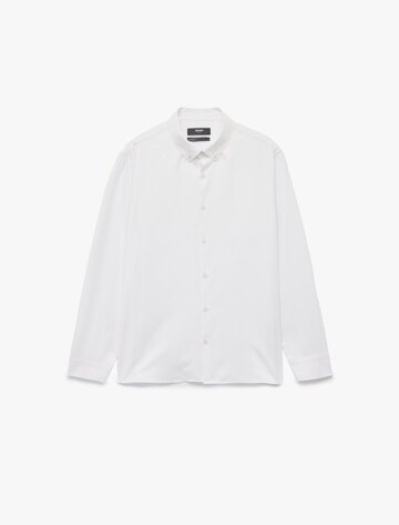 Koton Slim Fit Hemd in Weiß: Vorderseite