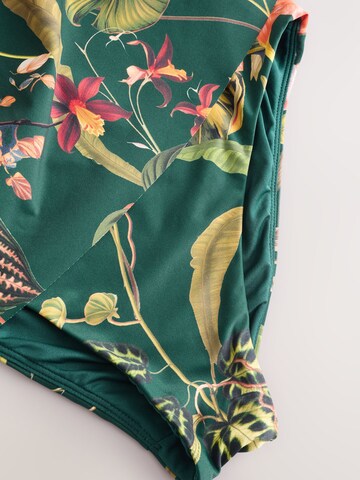 Next - Traje de baño en verde
