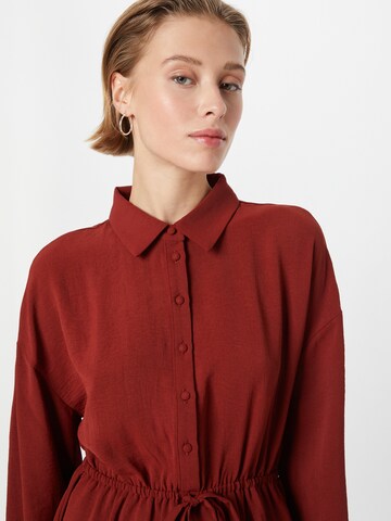 Abito camicia 'Patrizia' di ABOUT YOU in rosso