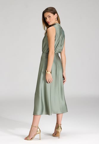 SWING Kleid in Grün