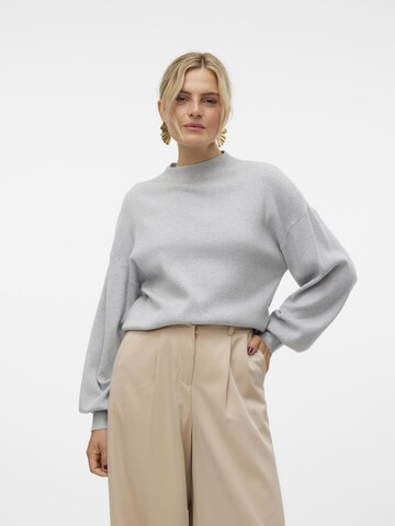 Pull-over 'NANCY ' VERO MODA en gris : devant