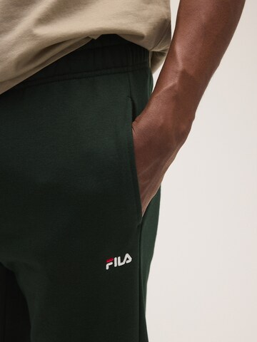 FILA Regular Housut 'LUNIGO sweat pants' värissä vihreä