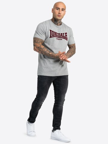 LONSDALE Bluser & t-shirts i grå