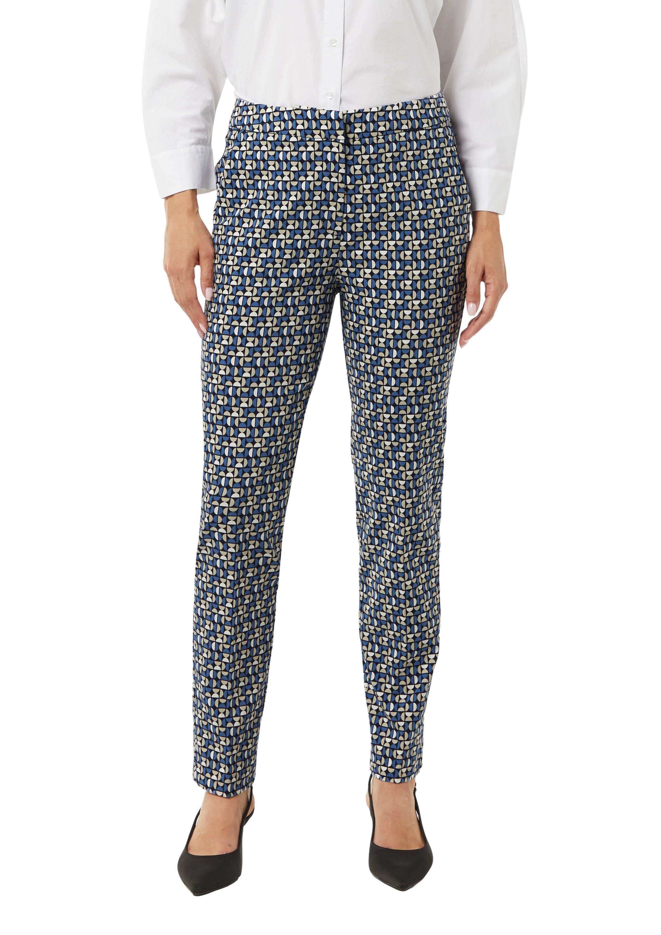 Regular Pantalon COMMA en bleu : devant