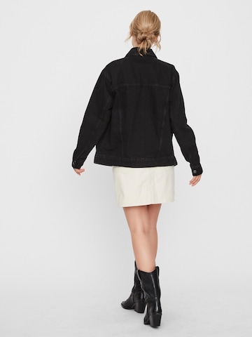 VERO MODA Between-Season Jacket 'Katrina' in Black