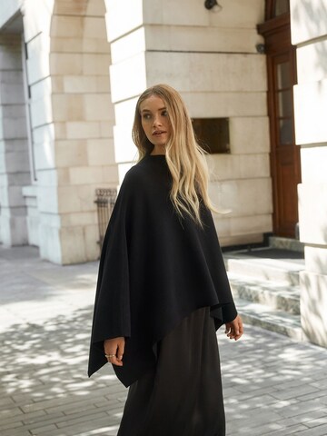 Next Кейп в Черный: спереди