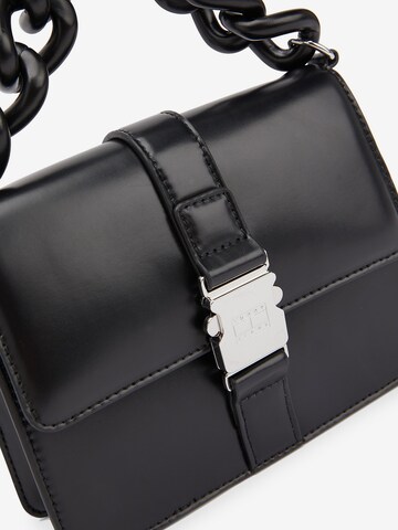 Tommy Jeans - Bolso de mano en negro