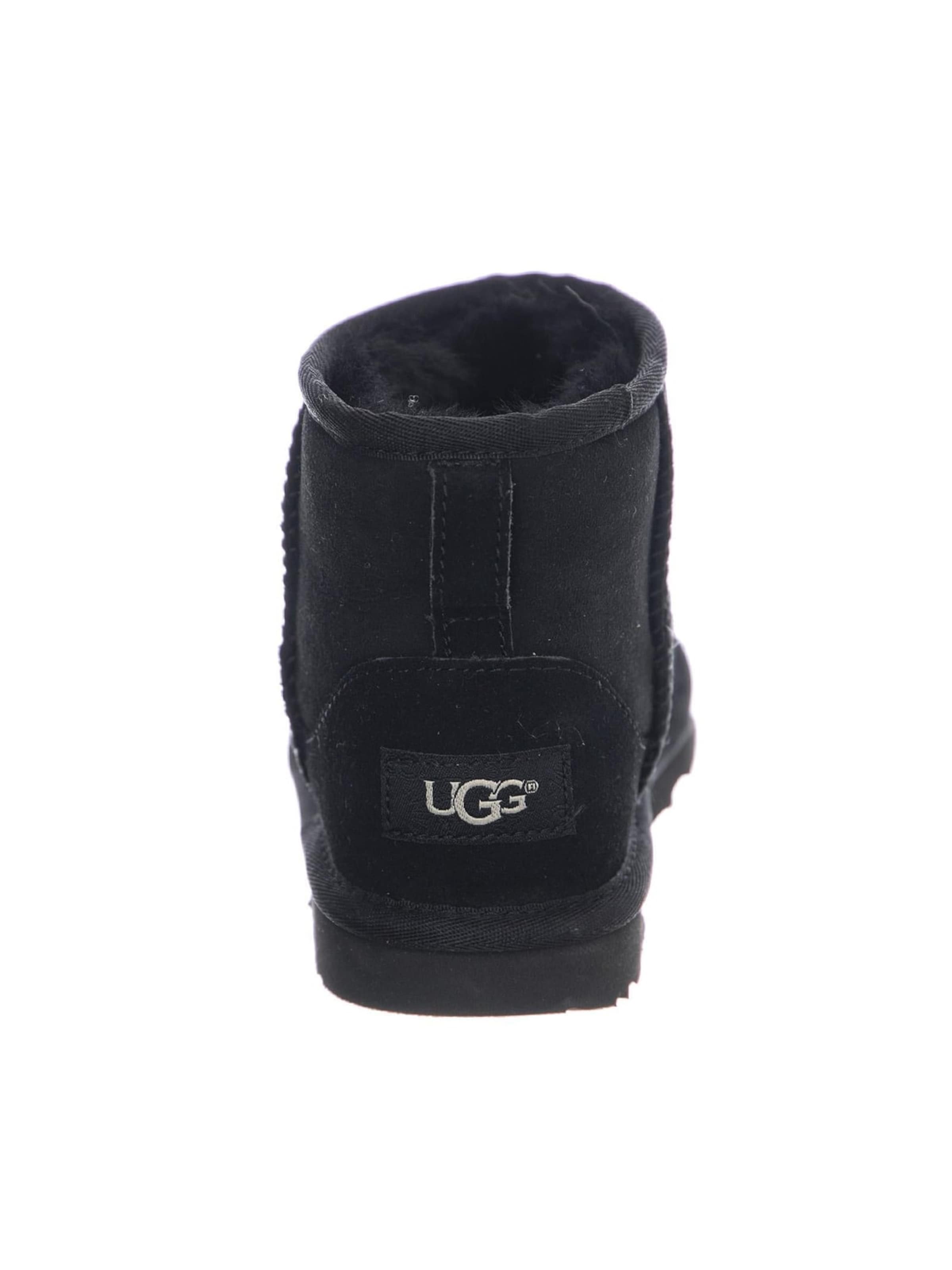 UGG Boots 'K Classic Mini II Black Boots' in Black