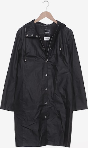 ILSE JACOBSEN Jacket & Coat in M in Black: front