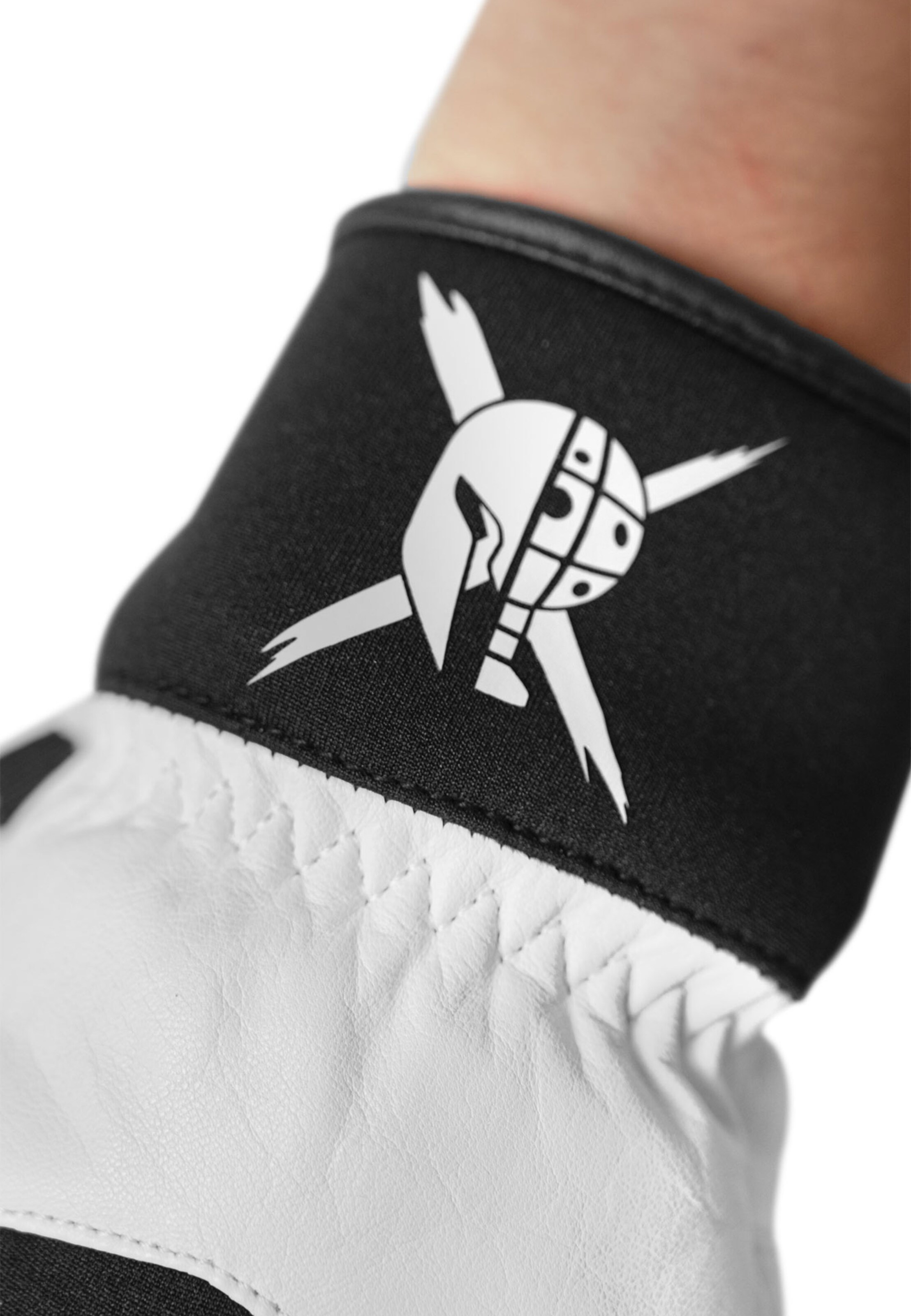 REUSCH Sporthandschuhe 'Worldcup Warrior Team' in Schwarz